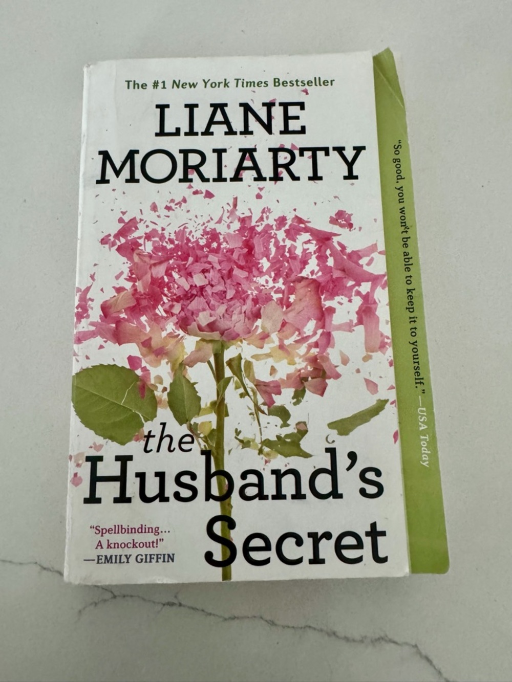 Liane Moriarty "The Husband's Secret" Paperback